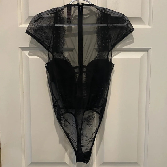 Victoria's Secret Lace short sleeve Bodysuit Black faux lace-up 16712 - Picture 8 of 14